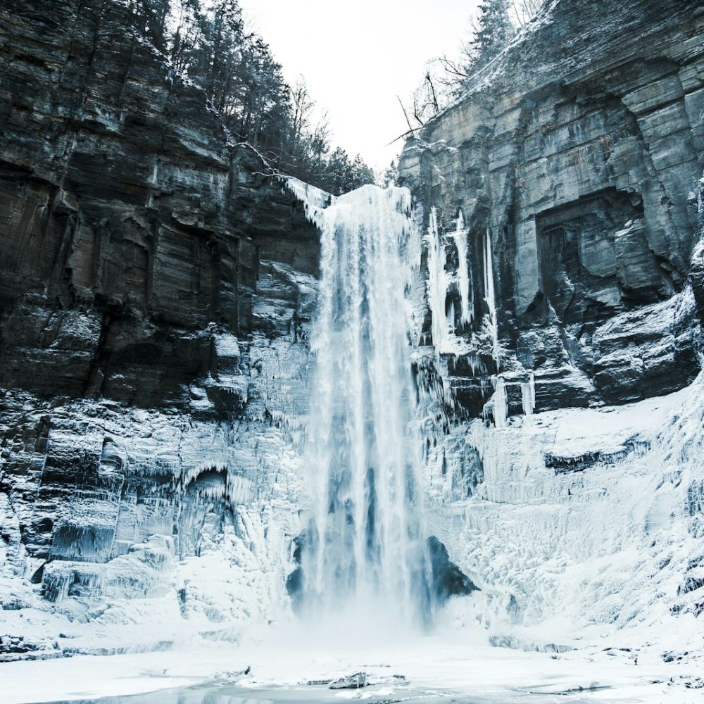 falls and snow photo